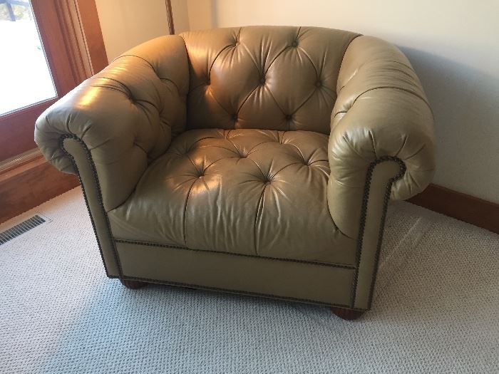 Leather chesterfield style chair.