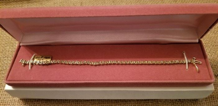 14K Gold w/1 Carat TDW Tennis Bracelet
