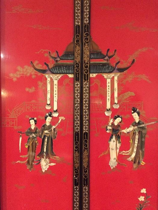 4 Stunning Cinnabar Colored Asian Panels with Handapplied Figures and Mother-of-Pearl Embellishment - detail