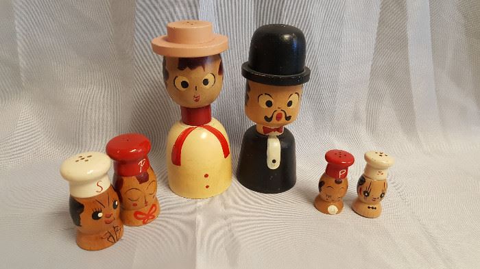 Wooden S&P Shakers