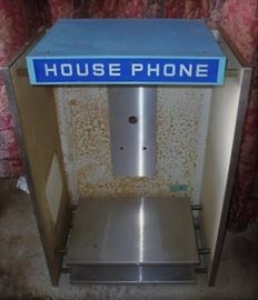 VINTAGE LIGHTED HOUSE PHONE BOOTH - WILL NEED TO WIRE TO LIGHT UP