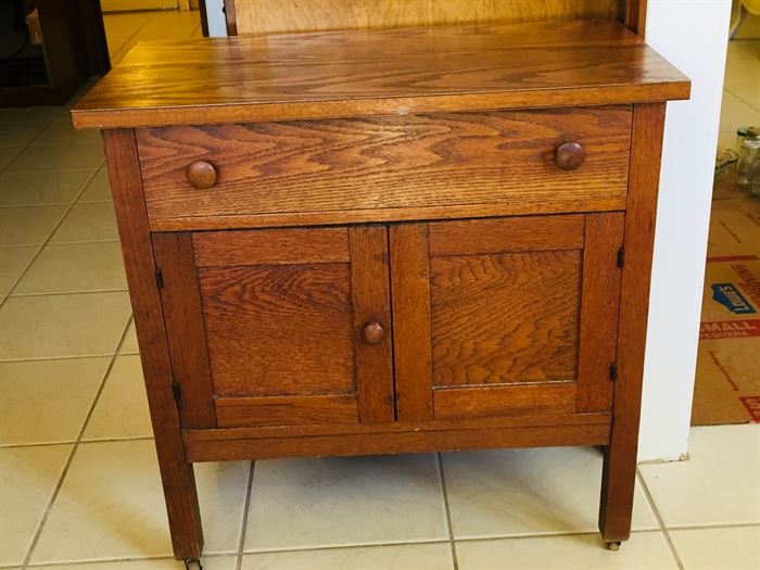 ROLLING WOODEN CABINET