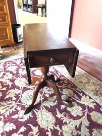 Small Antique drop leaf table 