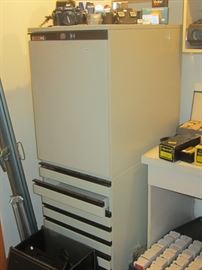 slide storage cabinet