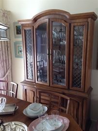 LIGHTED CHINA CABINET