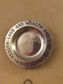 Metal plate wall hanging