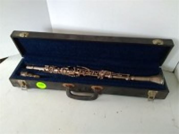 Elkhart Silver Plated Clarinet with Hard Case
