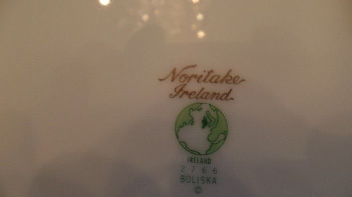 Noritake  12 dinner 12 lunch plates...$250.00