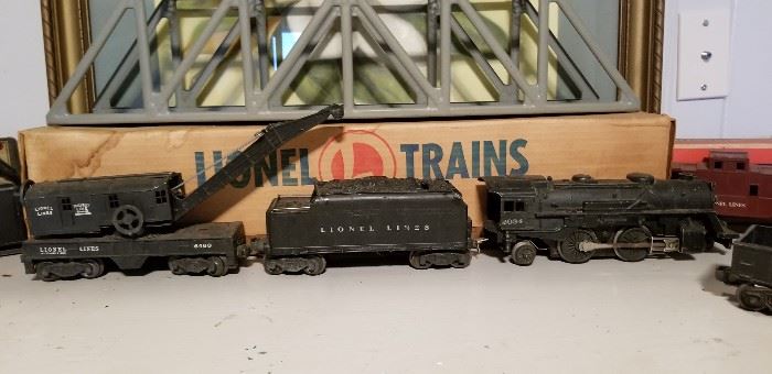 Lionel train with cars , tracks, etc.