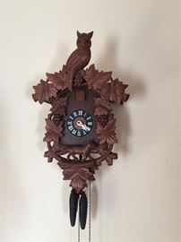 Black Forest cuckoo clock, works