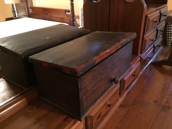 Antique leather top wood keepsake box