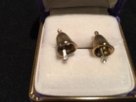 14 kt gold earrings with rubies. Matching necklace also available