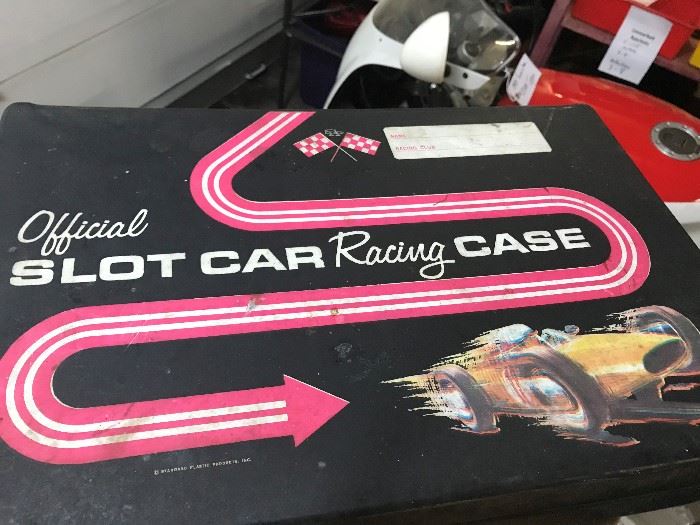 Slot Car Racing Case with cars