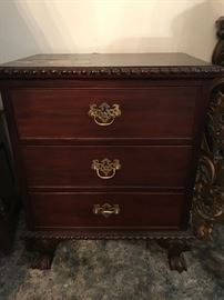 One of two matching nightstands 