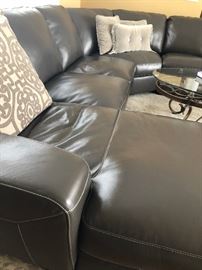 uesJoM5kQGCSfyEAnOzVA