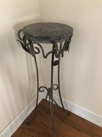 OnyRy6TgODfoMEvxr01g