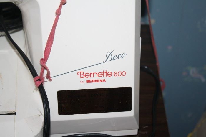Bernette 600 by Bernina sewing machine