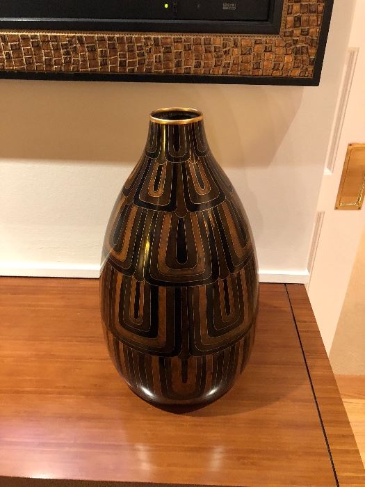 Limited Edition Cloisonne  Fish Scale Vase  by Robert Kuo "The Collection"