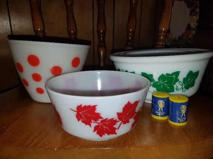 Fire King red polka dot grease jar, red white ivy bowl, green white ivy bowls (Hazel Atlas set of 3), mini Morton's salt shakers.