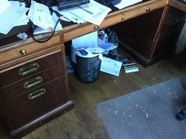 OFFICE DESK