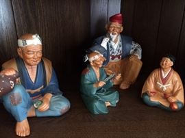 Vintage Japanese pottery dolls. These pieces by Hakata Mimasu were created in Fukuoka, Japan.