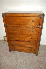 Wood 5 drawer chest