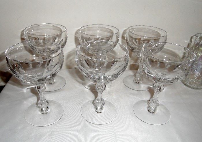 Thick crystal wine glasses, really nice.