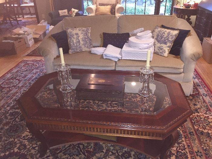 Universal Furniture Company glass top coffee table asking $140  measures 50"l x 30"w x 20"h