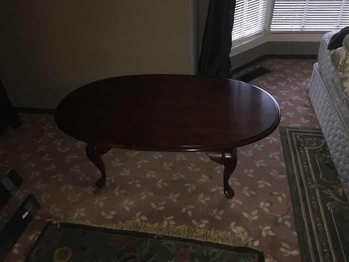 oval coffee table for sale