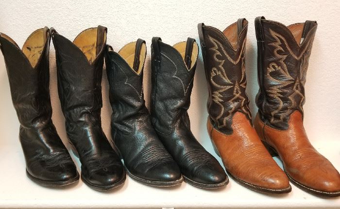 Men's Justin, Nocona, & Larry Mahan Cowboy Boots. Sizes Approx. 10 1/2 - 11