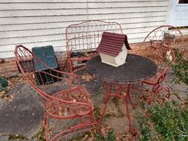 Fun, vintage wrought iron outdoor set. 