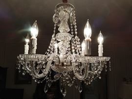 Lovely 6-Arm crystal chandelier