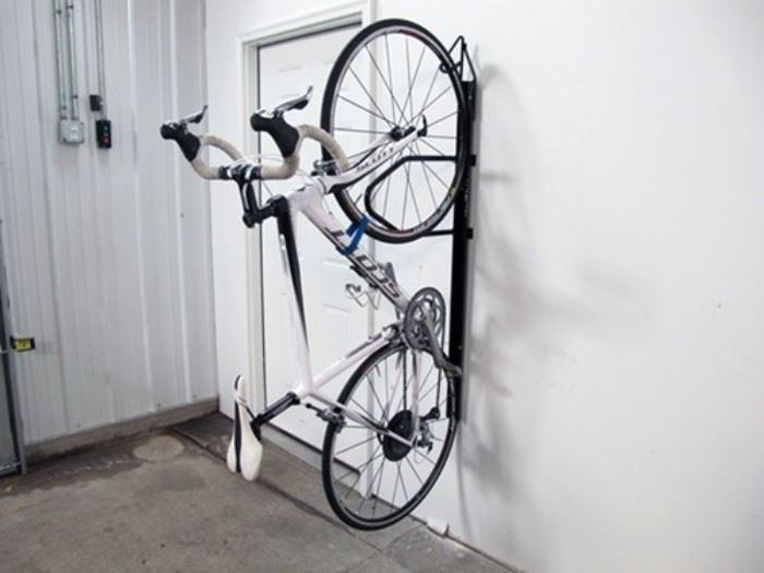 Saris Bike Trac Vertical Bike Storage Rack