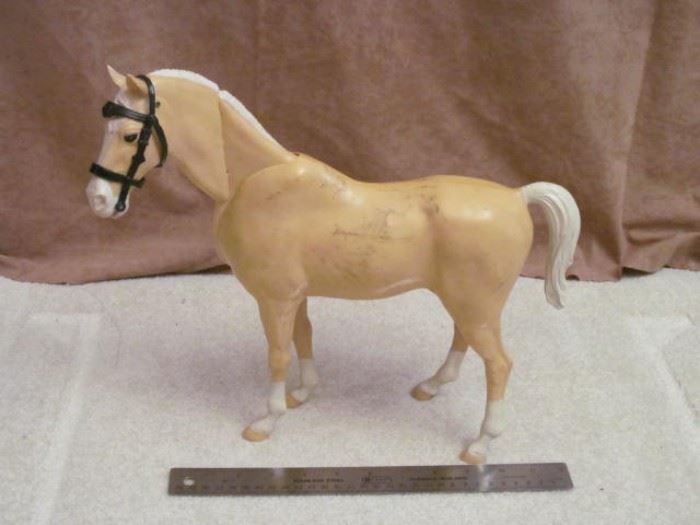 JW saddle horse