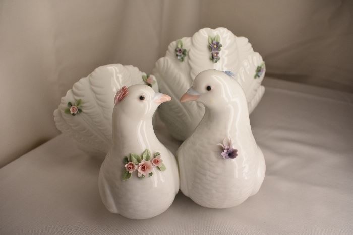 Lladro - Couples of Doves 06359- With Original Box