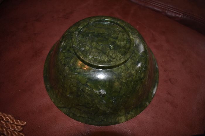 Bottom of Spinach Bowl