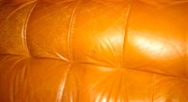 In very center of this photo you can zoom in to view the quarter-szed repaired spot... hard to see