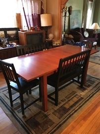 Very nice Dining room table 2 benches and 2 chairs
