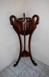 Nice wooden fern stand