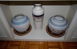 newer Acoma pots