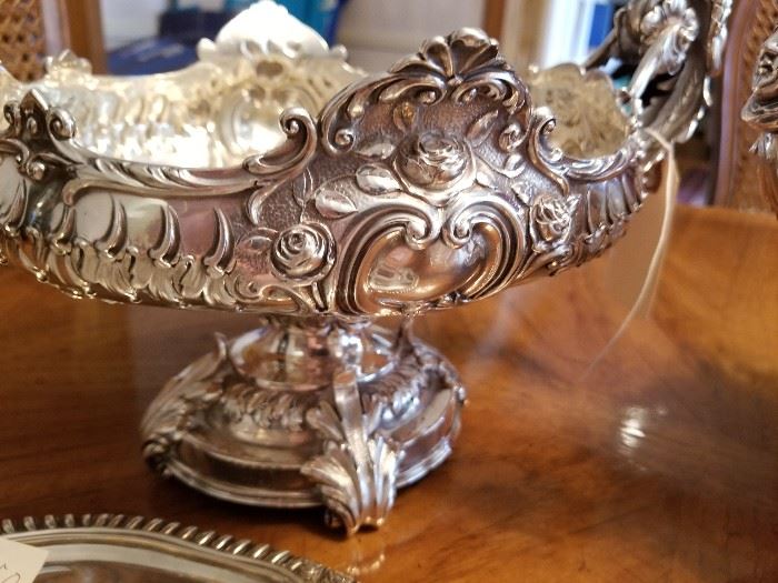 pair of English sterling 1903 serving dishes Absolutely fabulous