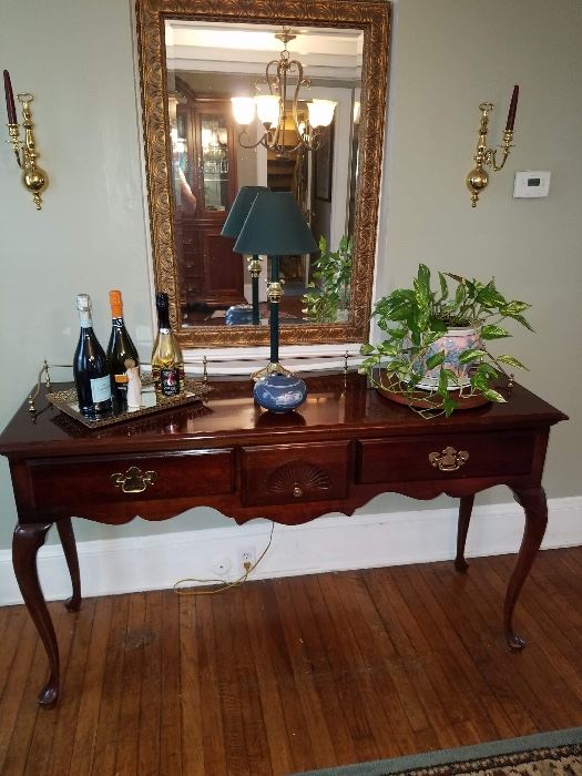 American Drew Foyer Table
60 inches