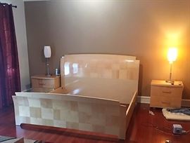 ALF Furniture Group (Italy) King master suite in excellent condition 