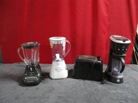 Kitchen Item Lot