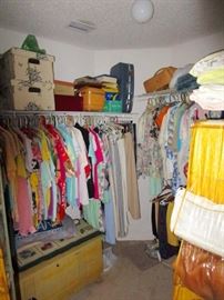 Ladies Garments, designer hand bags, shoes, accessories and travel cases