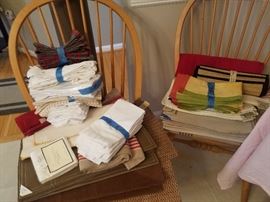 Many placemat sets, napkins, runners