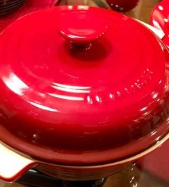 Le Creuset covered casserole/baking dish.  Nice!