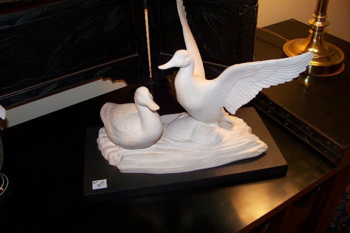 Bisque duck figure - very nicely done