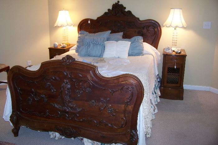Walnut French bed.  It has wooden side rails - queen size, beautiful carving on head and foot boards