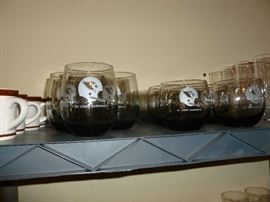 Vintage Cardinal Football Glasses